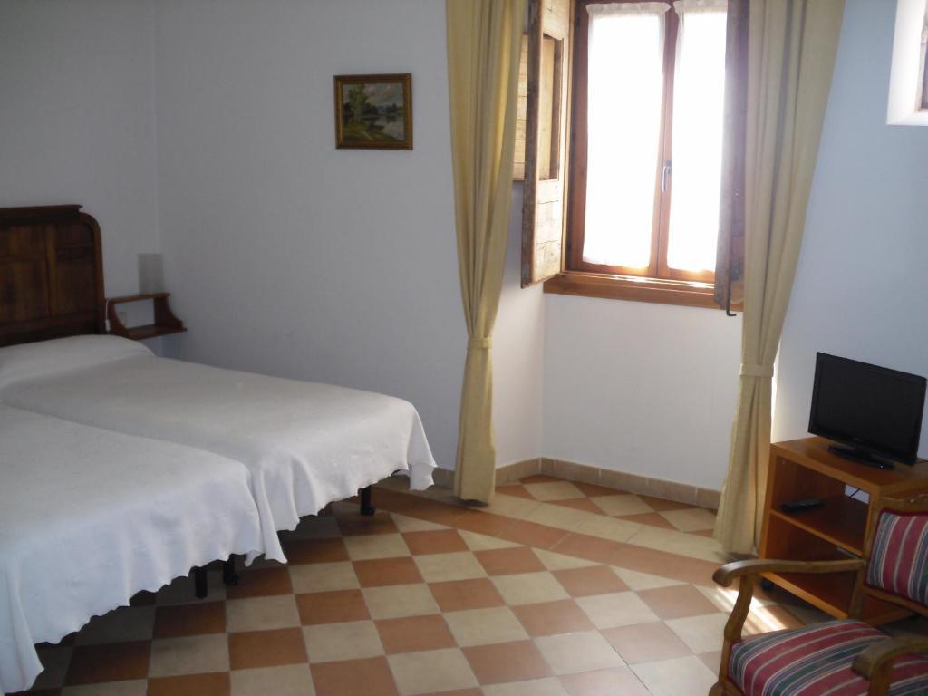 Hostal Puerta Medina Siguenza Room photo