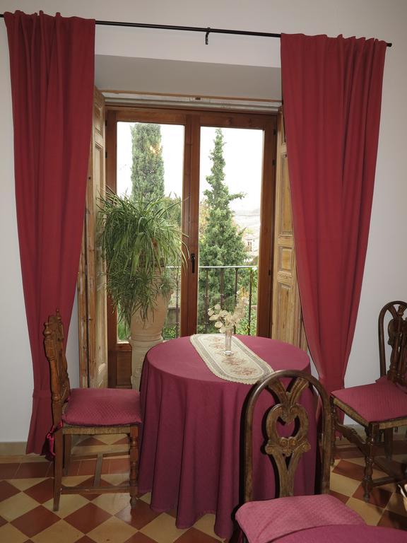 Hostal Puerta Medina Siguenza Exterior photo